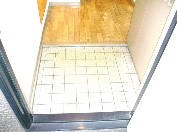 プリムヴェール弐番館の物件内観写真